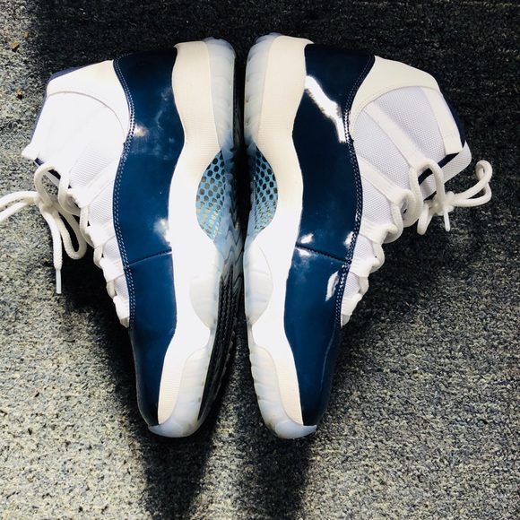 Jordan 11 Win Like 82 - Picture 3 of 4